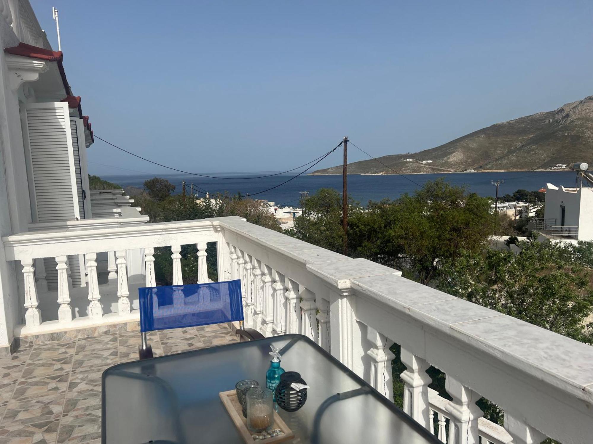 Nikos Studios Livadia  ภายนอก รูปภาพ